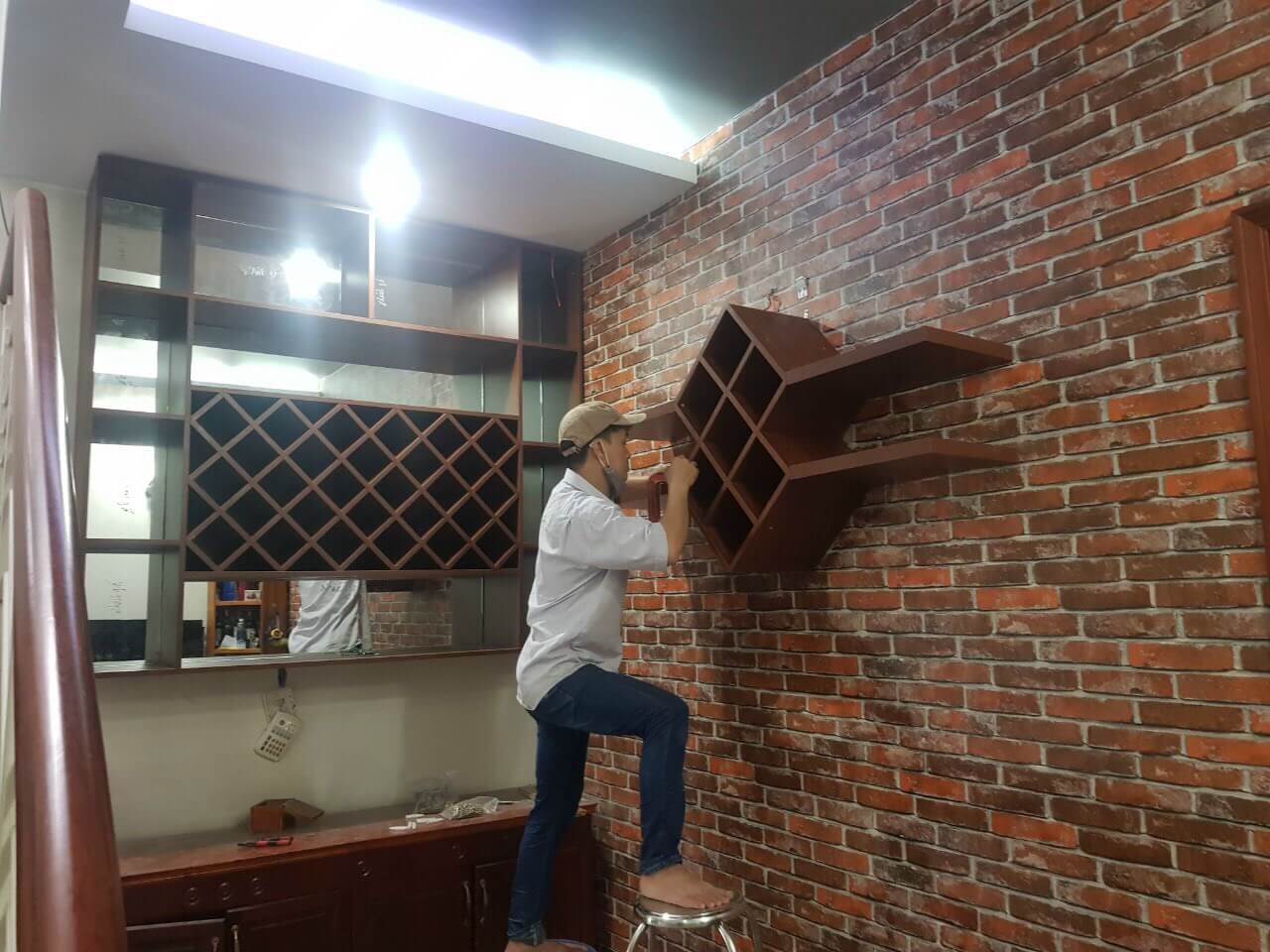 Thi công nội thất nhà phố đẹp hiện đại, góc cầu thang
