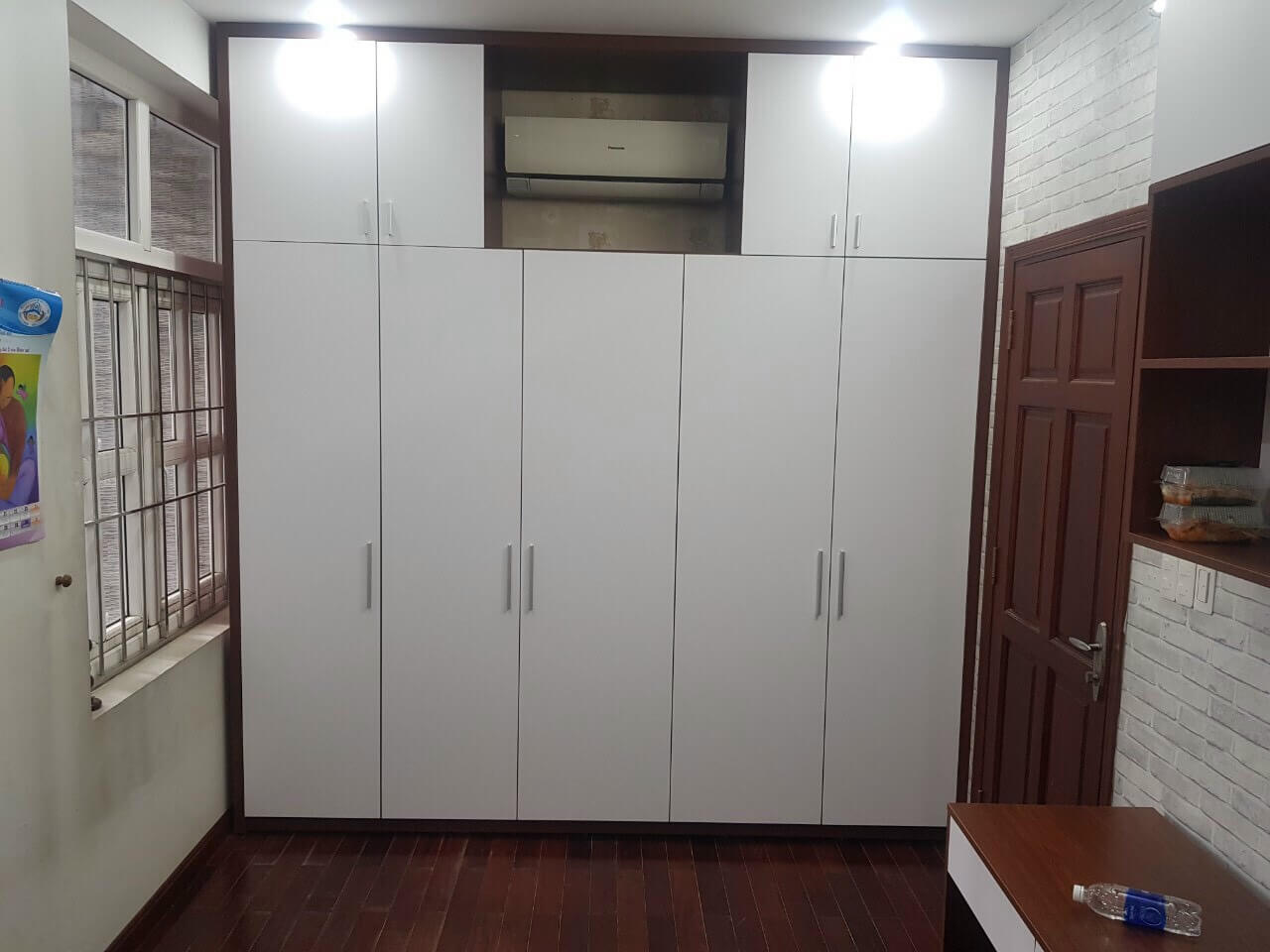 Thiết kế nội thất nhà phố quận Bình Chánh và thi công tủ quần áo